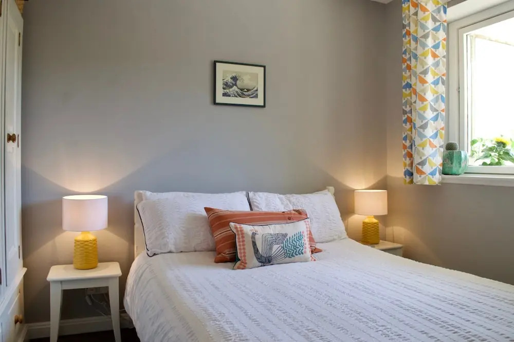 2 Bedroom Apartment Close To Stockbridge