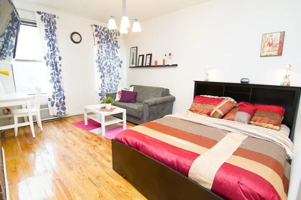 Charming Studio on Gramercy