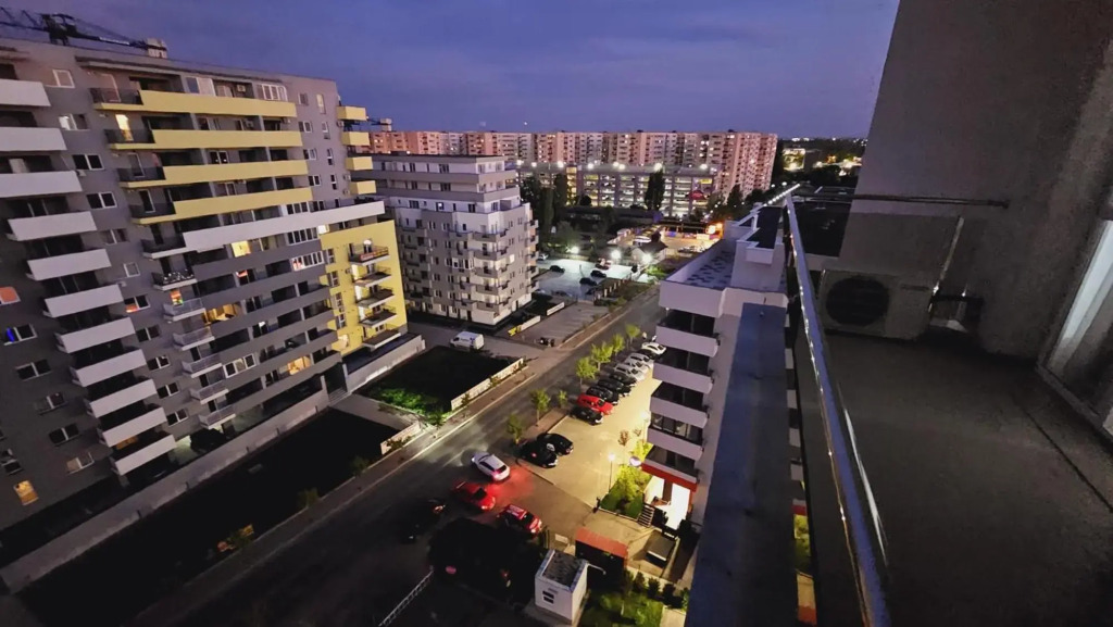 Studio spațios,intim+ loc parcare propriu,vedere panoramică,utilat de lux