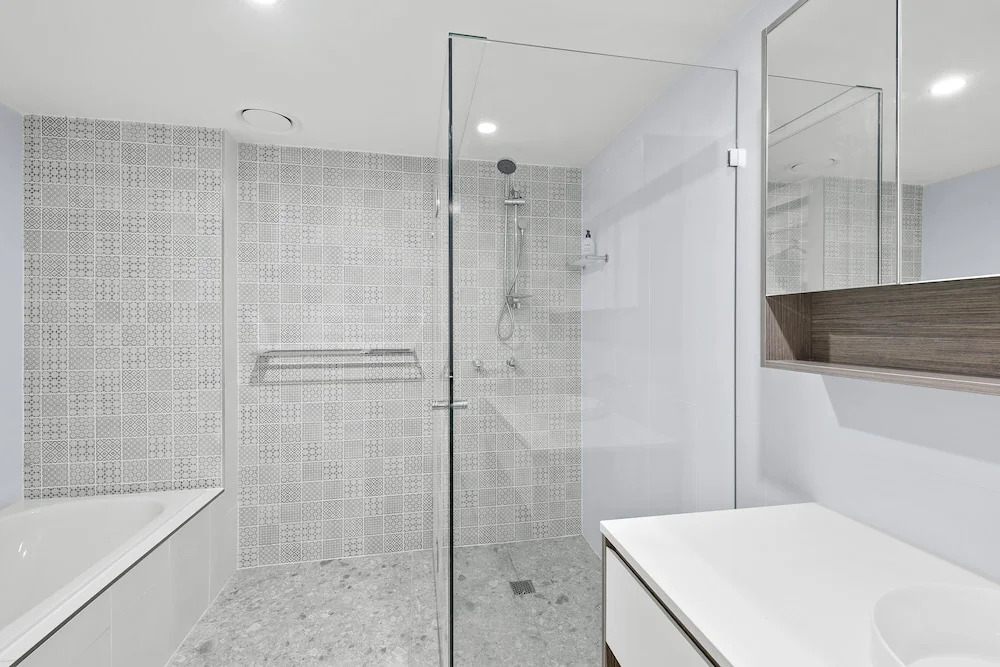 Beachfront Luxury 3 Bedroom Apartment