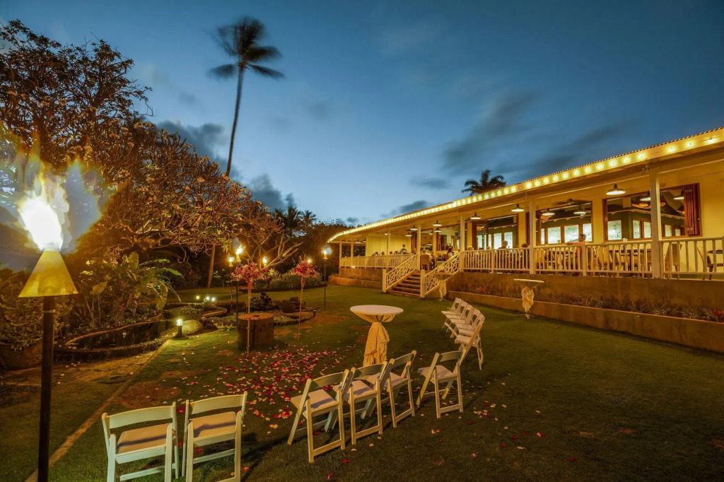 Kiahuna Plantation and Beach Bungalows by Castle