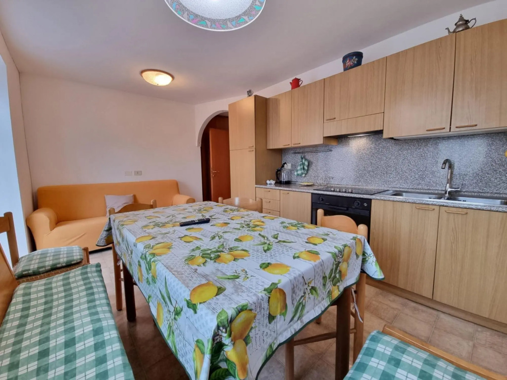 RIZ DX - three room apartment. (022036-AT-066279)-415 RIZ DX