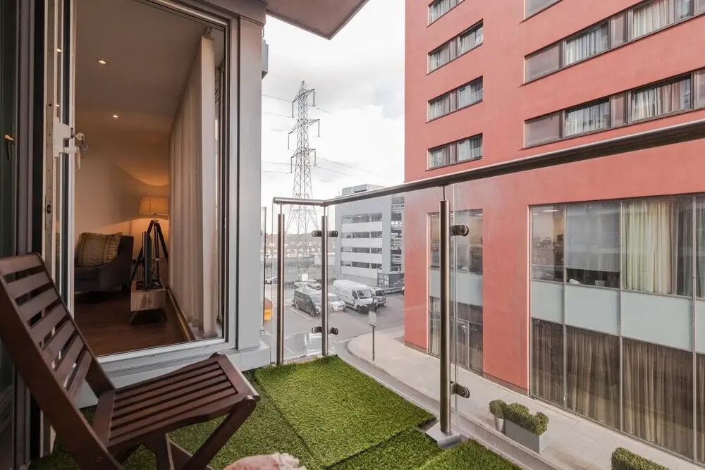 Bijou Delight by Austin David Apartments