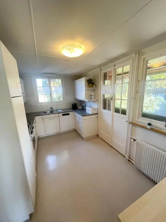 NEB-THUN LODGE`s Seehaus 1 Gwatt