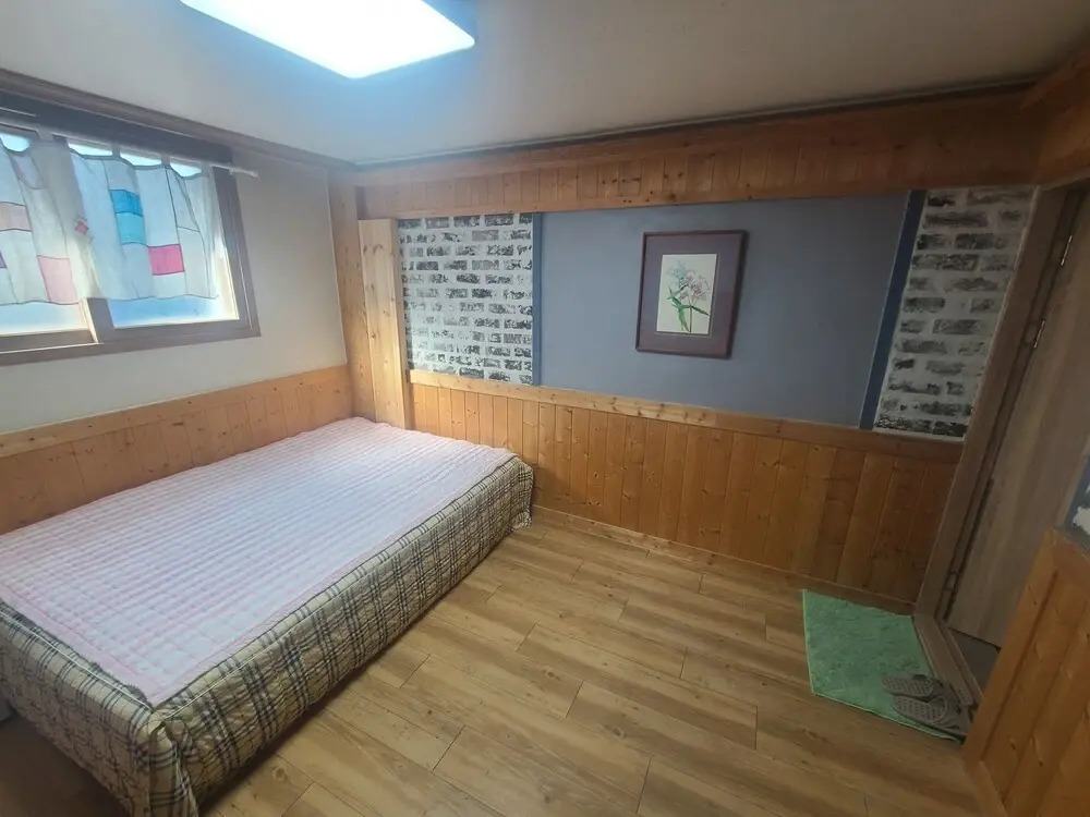 Jeonju Hanok Village Gamyeongru Hanok Hotel