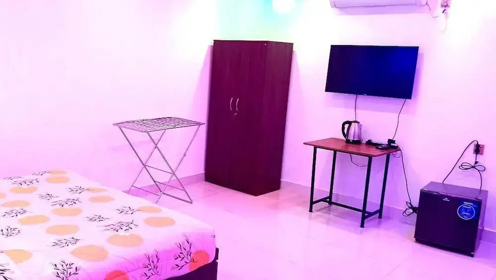 Hotel Blue Castle International