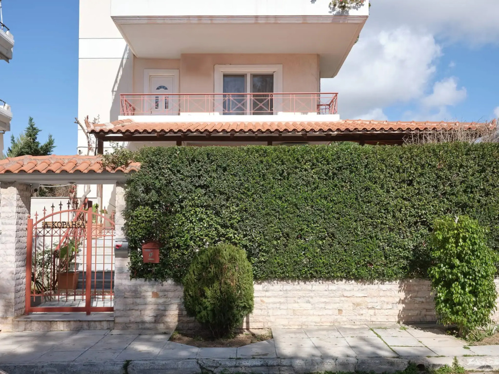 Evis Voula Home