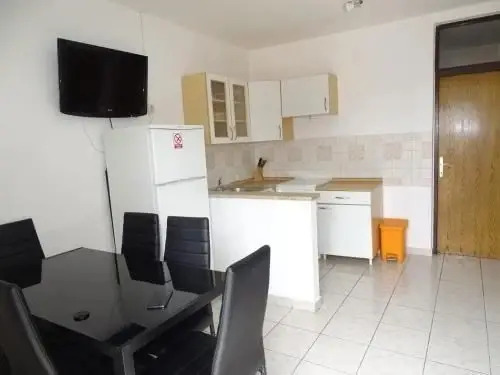 Zana Apartments