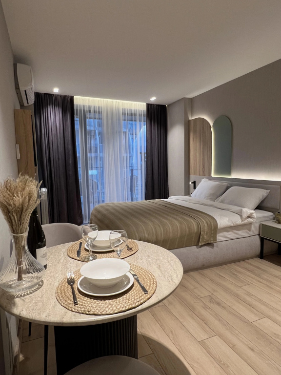Апартаменты Premium 1st line, free rooftop pool and sea view