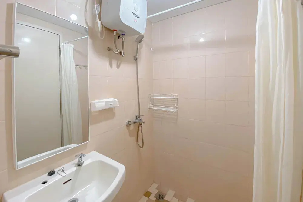 1BR Parahyangan Residences W Pool