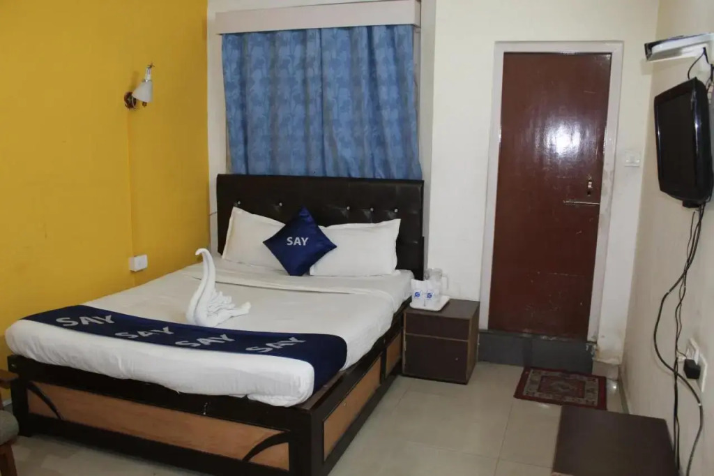 Say Rooms Hotel Deorali