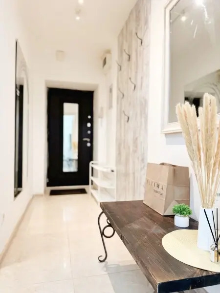 Urban Apartments на пер. Ермолаевский