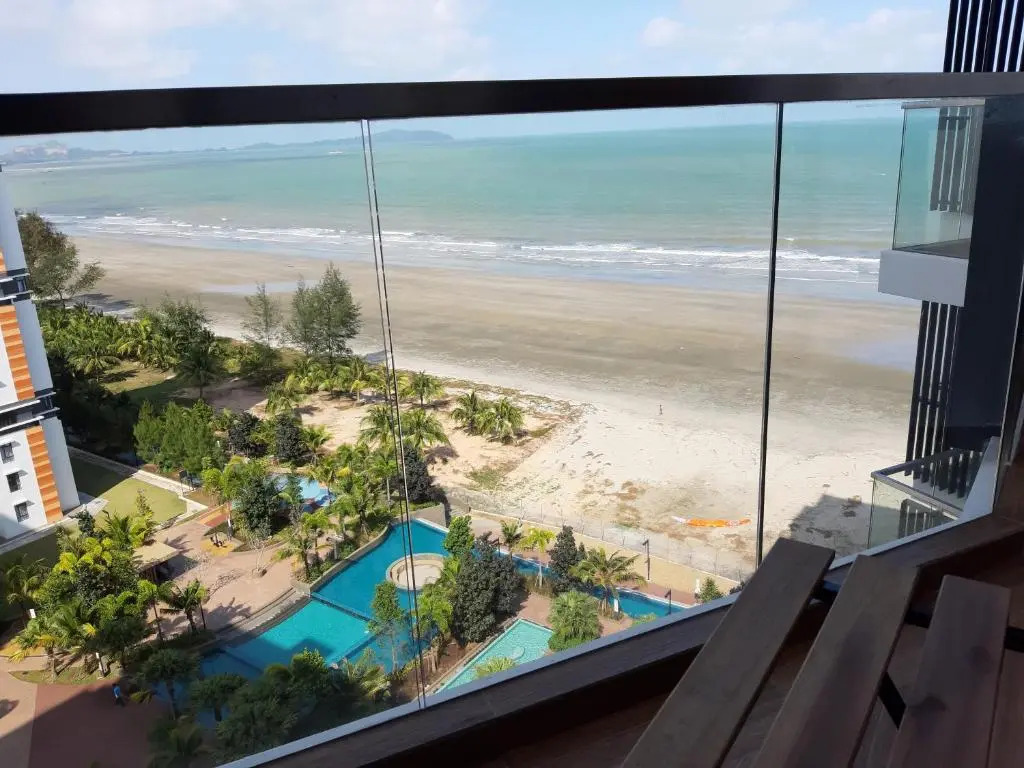 TimurBay Seafront Residence by HardinaHomes