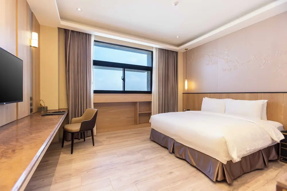 Euphoria Hotel
