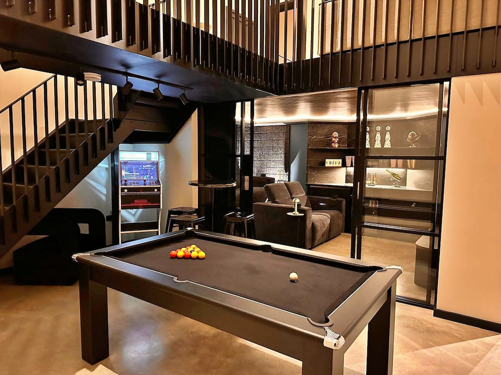 Holiday Home in Kent With Hot Tub & Games Room