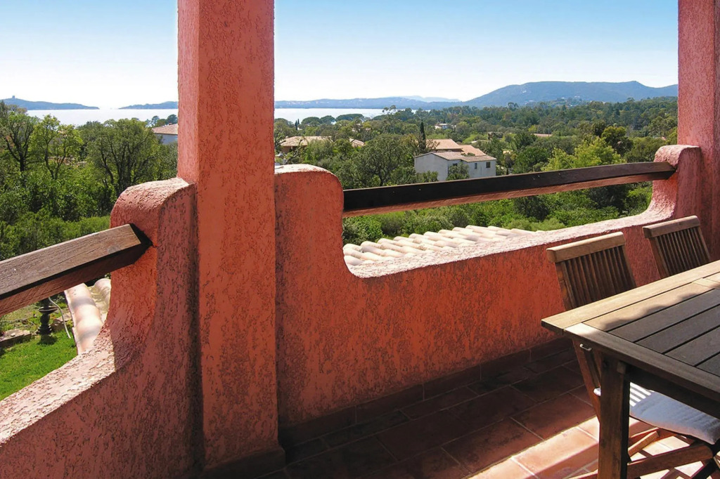 Apartment in Pinarellu Near Beach & Pool