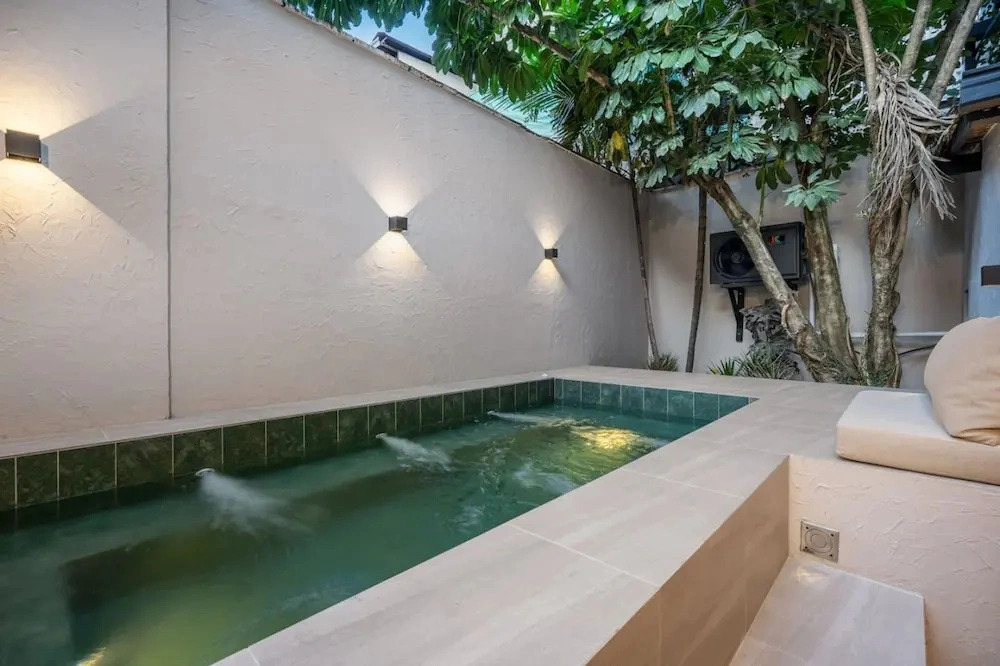 Luxurious 5BR House in Provenza Perfect for Groups