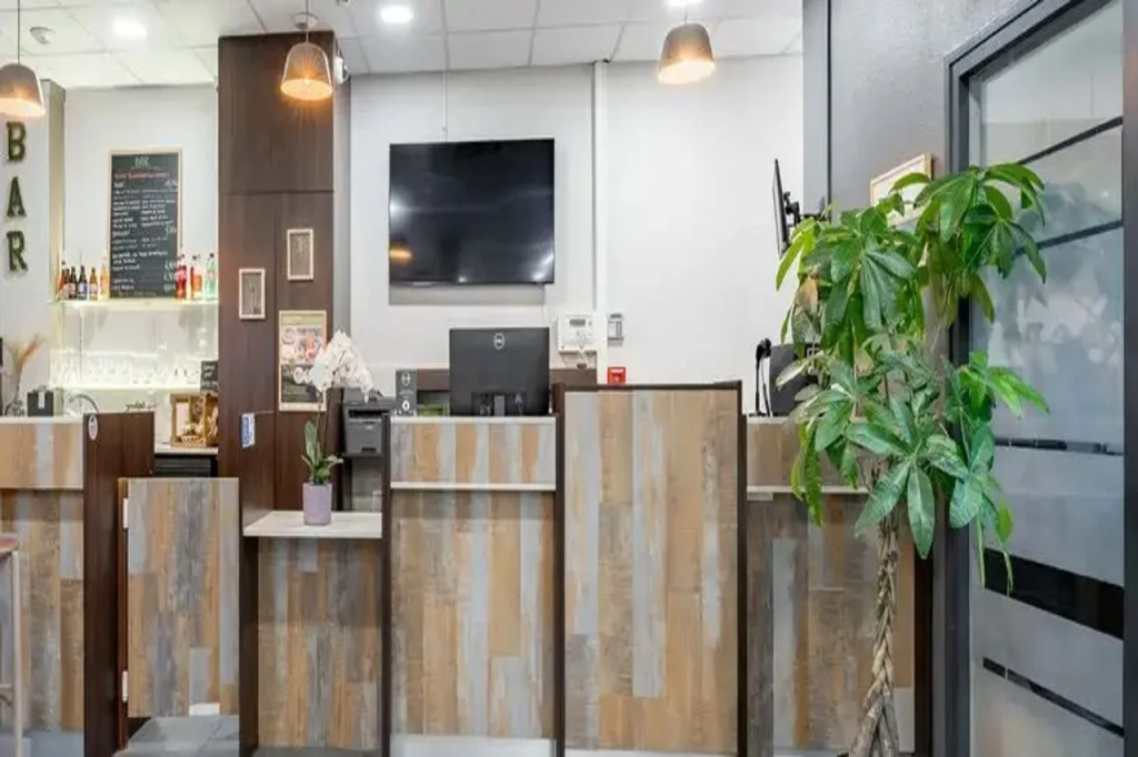 B&B HOTEL Maubeuge-Louvroil