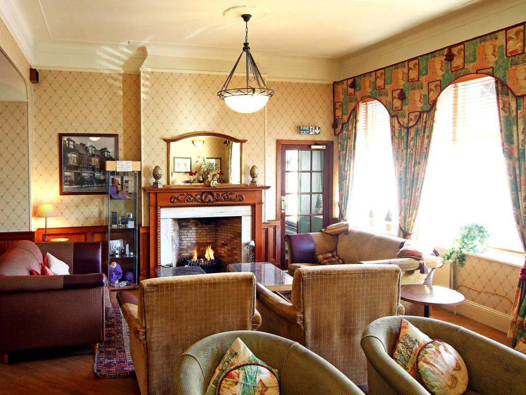 Pentland Hotel
