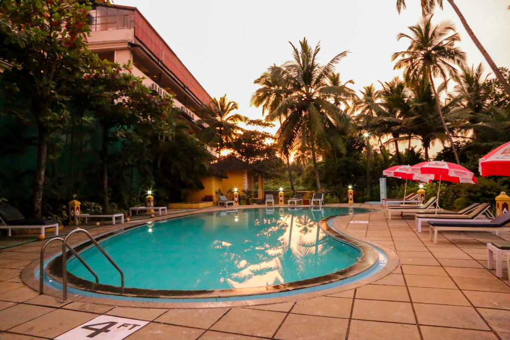 Carina Beach Resort