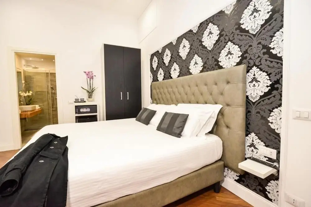 NAVONA VITA SUITES
