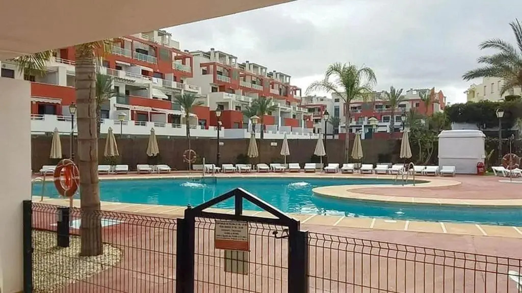 Gorgeous Suite with Sea View And Swimming Pools