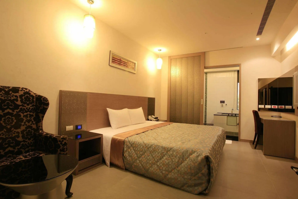 Esun Villa Hotel