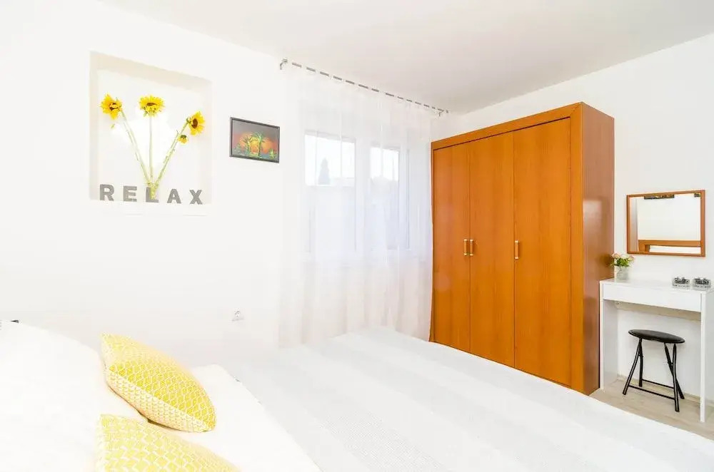 Apartment AB Batala