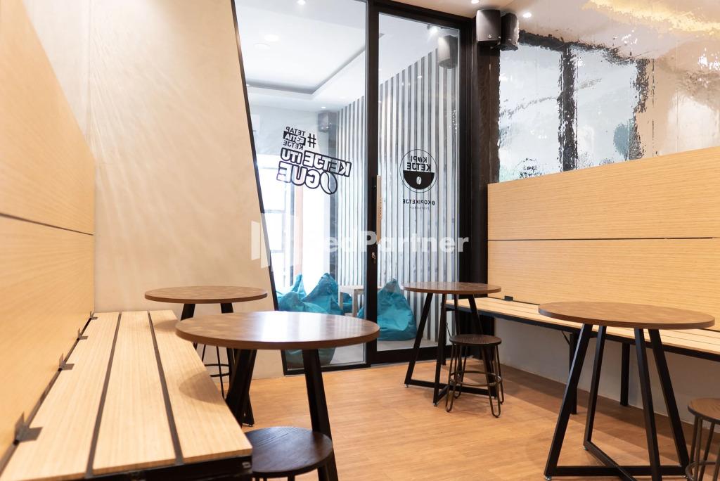 Capsule Inn Antasari RedPartner