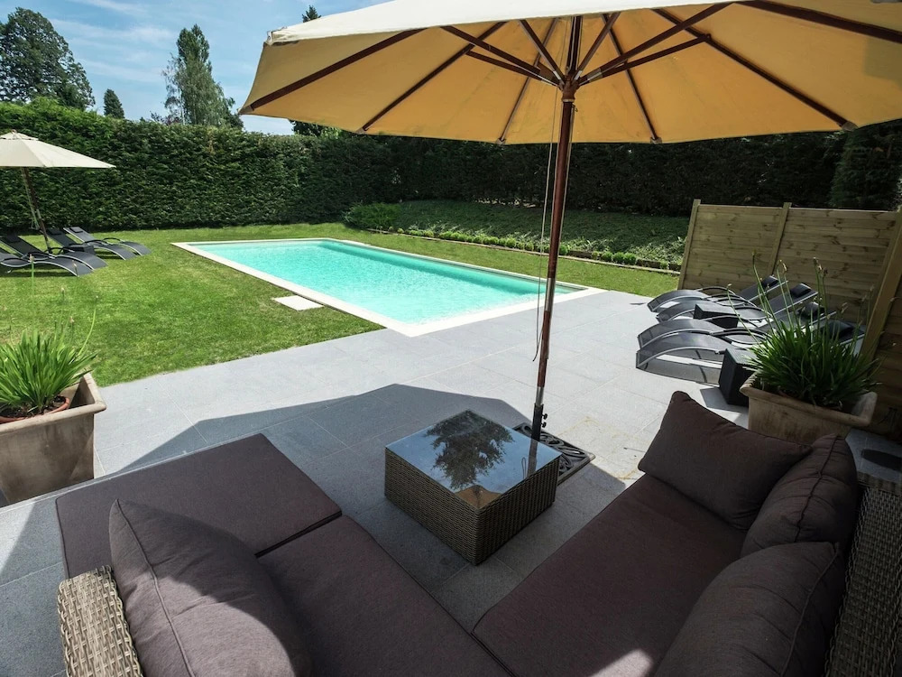 Mansion in Hastiere par Dela With Pool