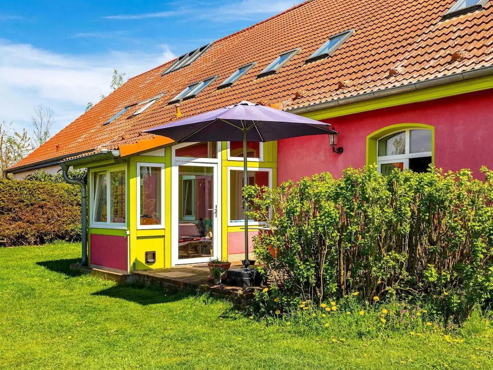 Apartment in Altentreptow With Garden