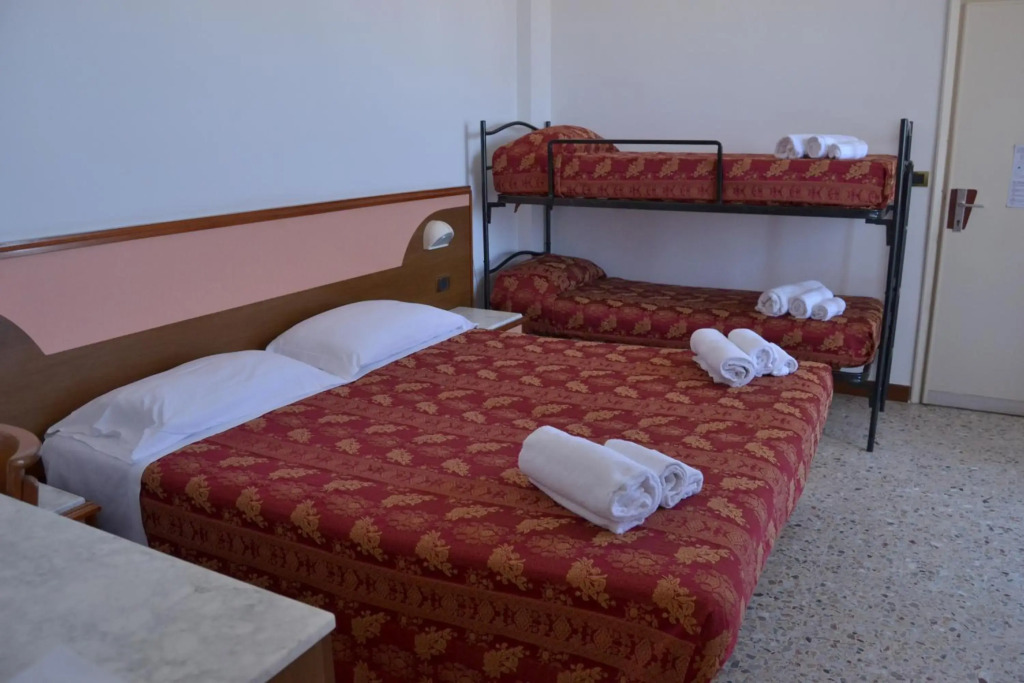 Hotel Artide - Beach Front