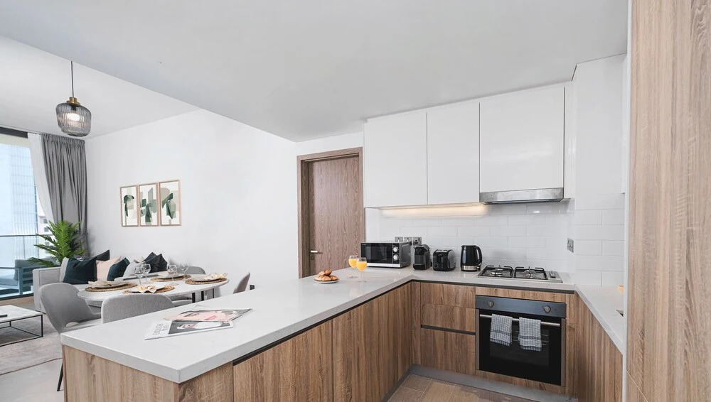 LUX Contemporary Suite Marina View 2
