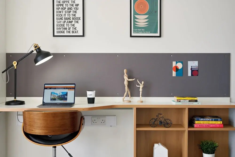 For Students Only - Asa Briggs House in Leeds