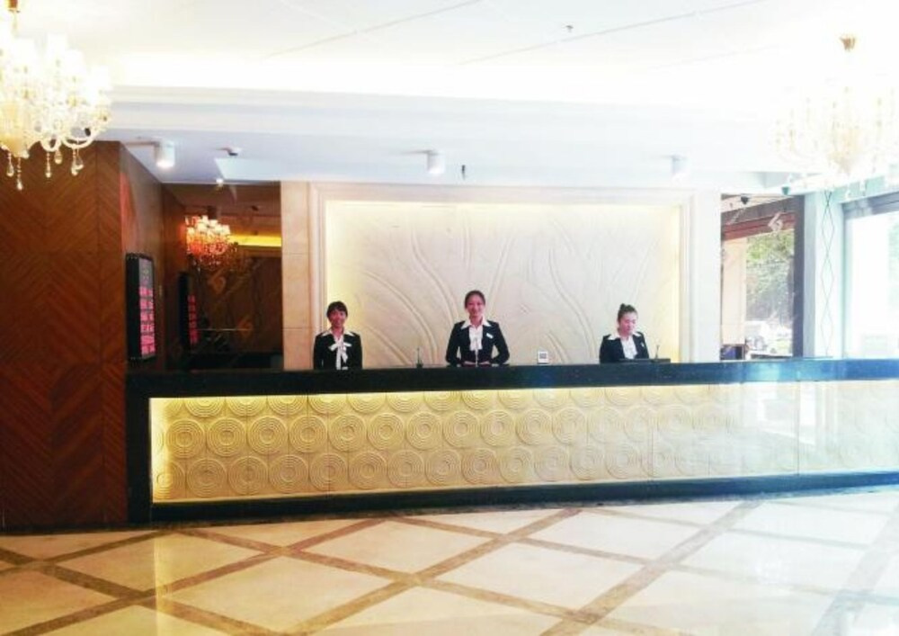 Tianfu Lidu Business Hotel