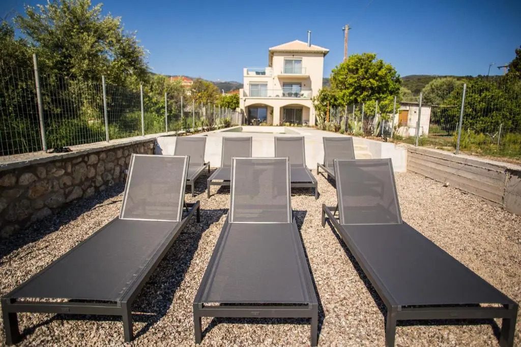 blue symphony suites and apartments