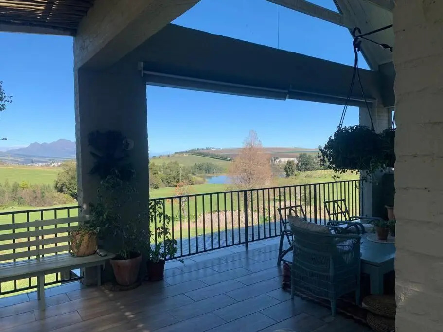Wildlife Hideaway in the vineyards