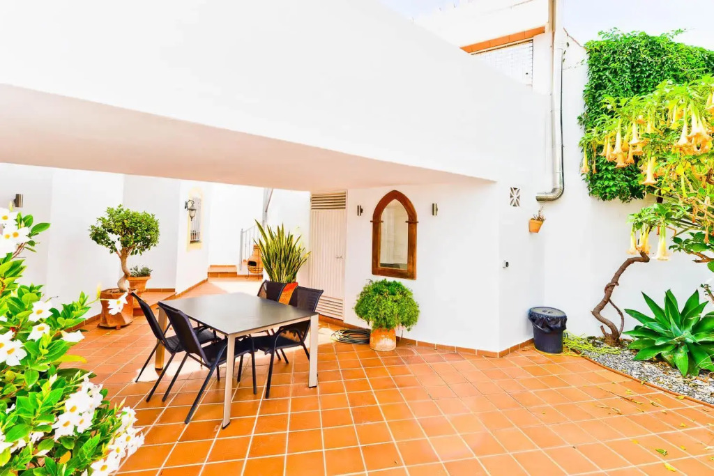 villa vistas al mar