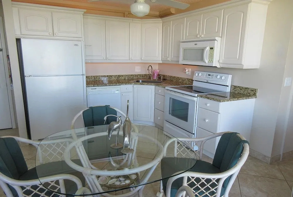 Estero Beach & Tennis 801a 1 Bedroom Condo