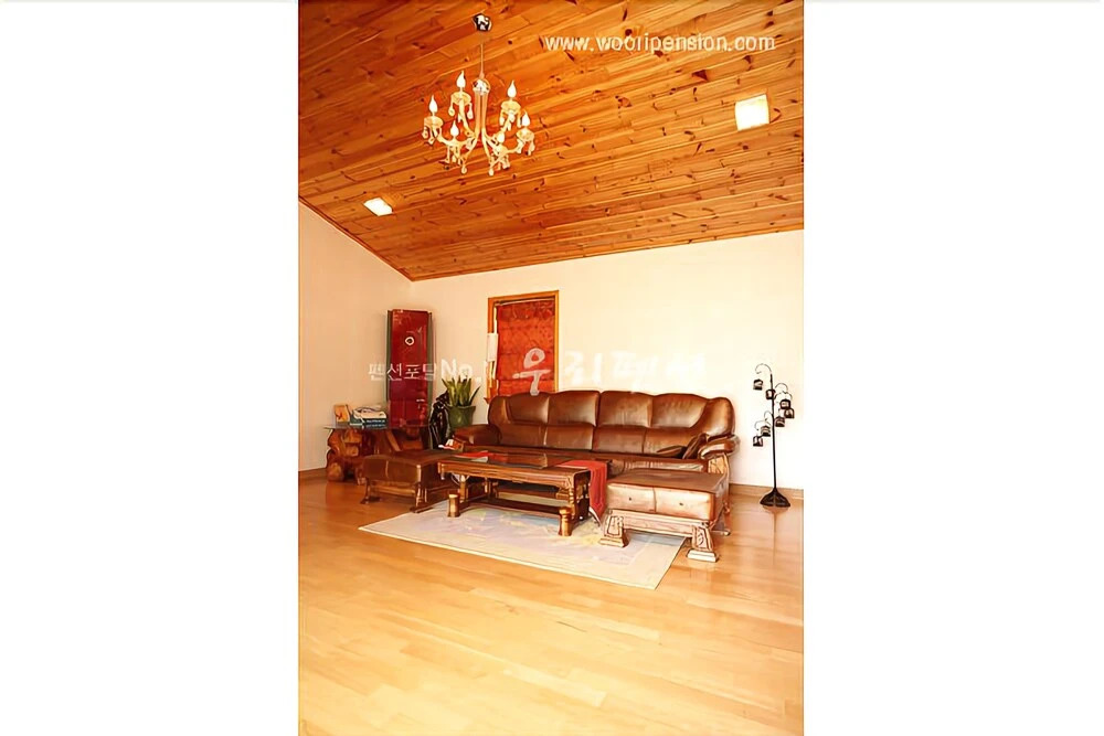 Namyangju River Hill Village Pension
