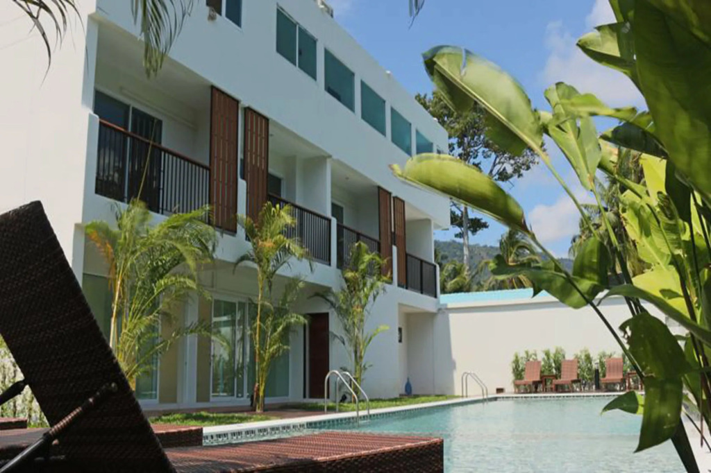 Crystal Lamai Hotel