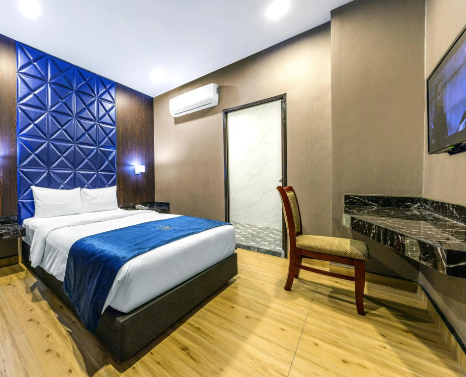 U3 HOTEL