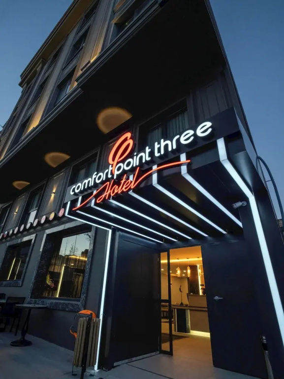 Modernlux Hotel