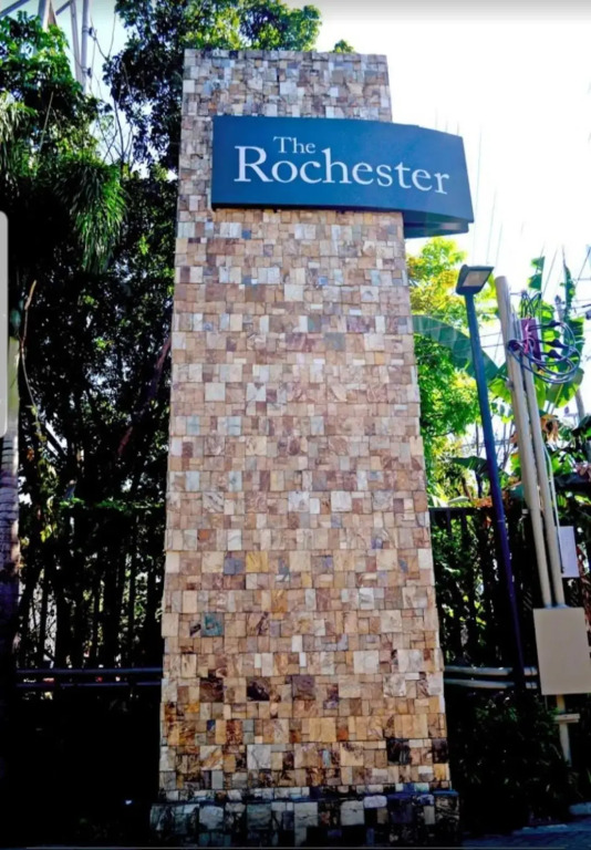 A Refreshing Condo Unit Near BGC, Ortigas & Makati with NETFLIX and WiFi