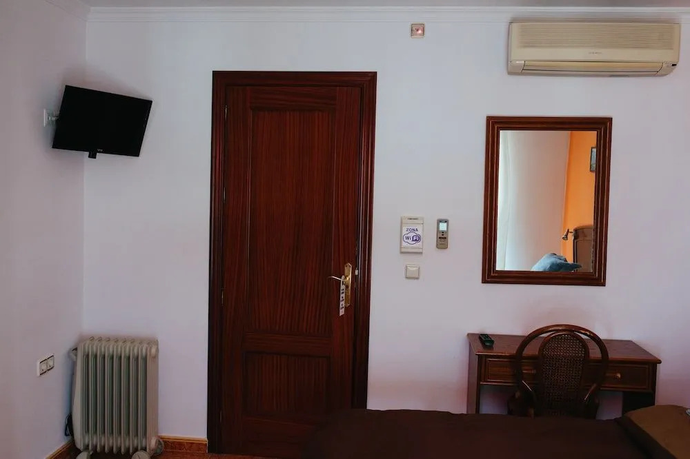 Hostal El Puerto