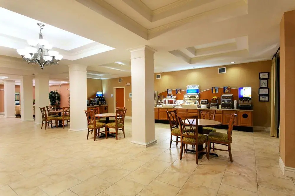 Holiday Inn Express Long Beach