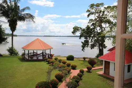 Baganara Island Resort