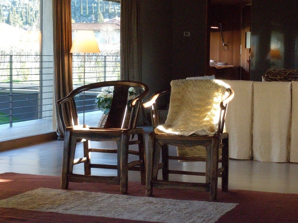 Vivere Suites & Rooms