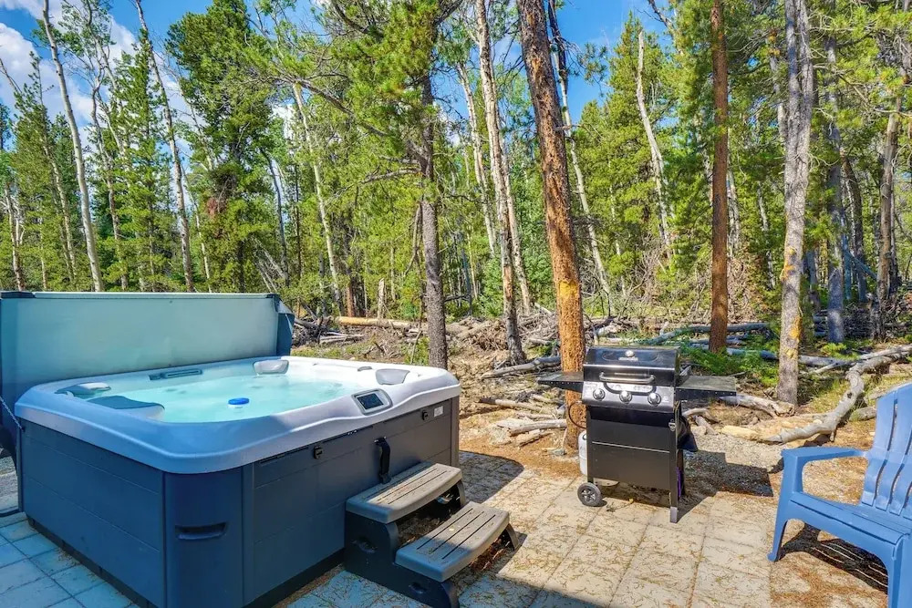 3 Mi to Fairplay Beach: Mountain Getaway