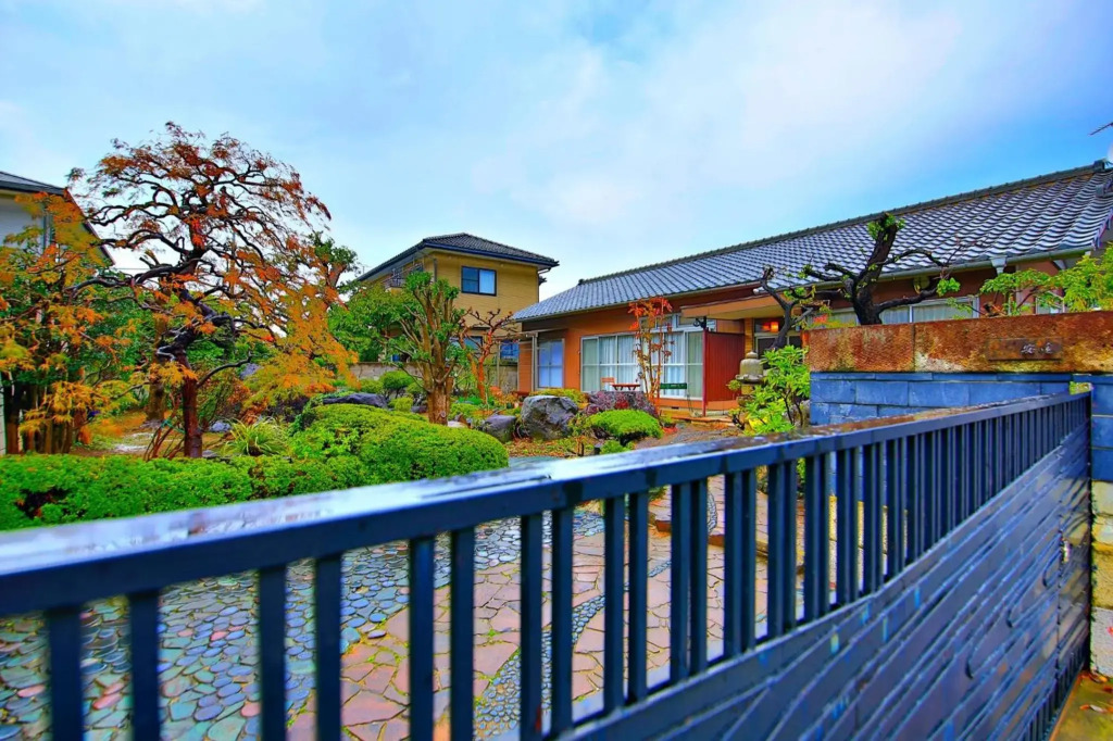 Gunma House